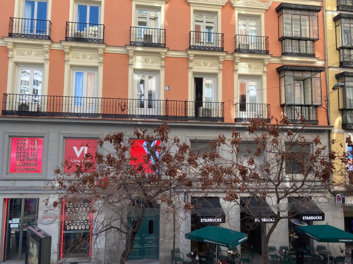 Hostel Rio Madrid Exterior foto